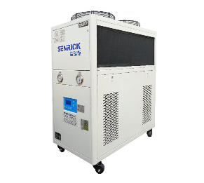 如何正確使用冷油機？